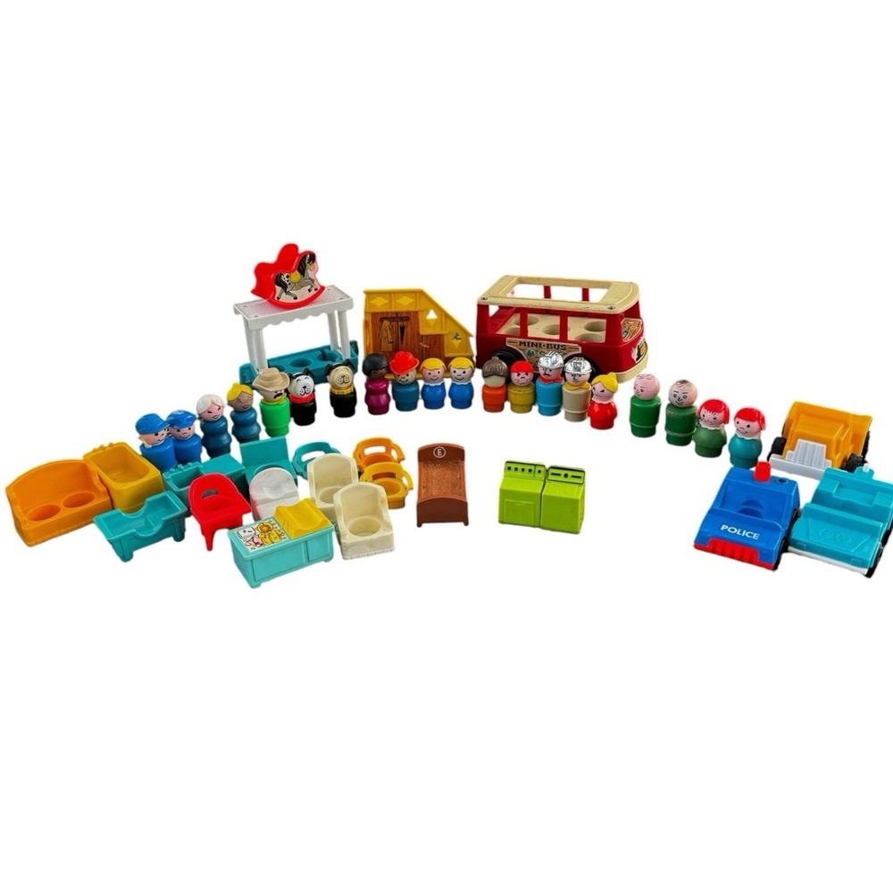 VTG 1960-70s Fisher-Price Little People Lot Figures, Cars, Mini Bus, Accessories
